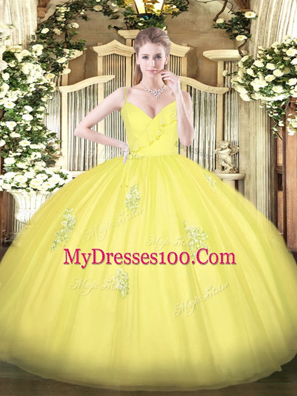 Fantastic Yellow Zipper Spaghetti Straps Appliques Quinceanera Gown Tulle Sleeveless
