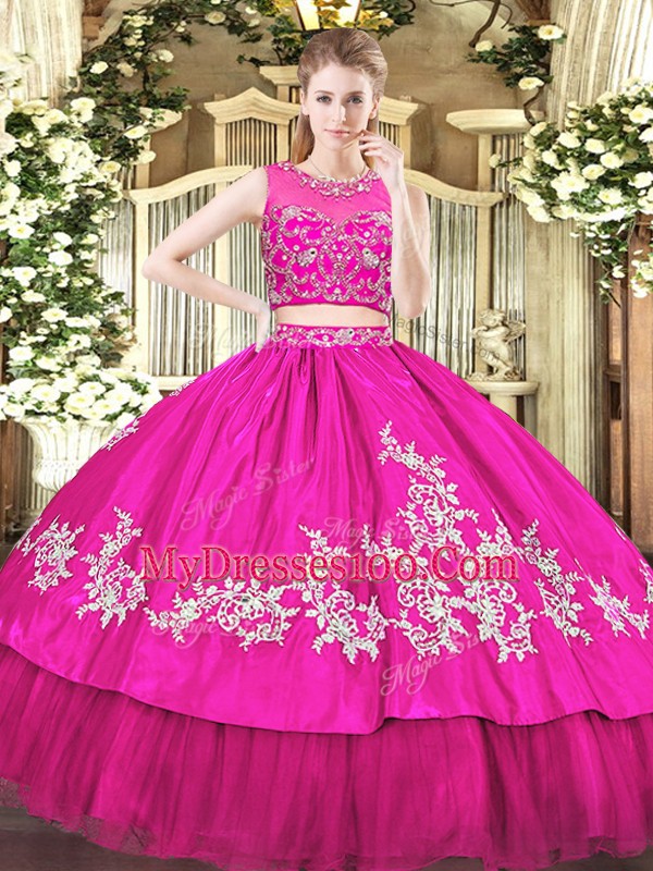 Scoop Sleeveless Tulle Quince Ball Gowns Beading and Appliques Zipper