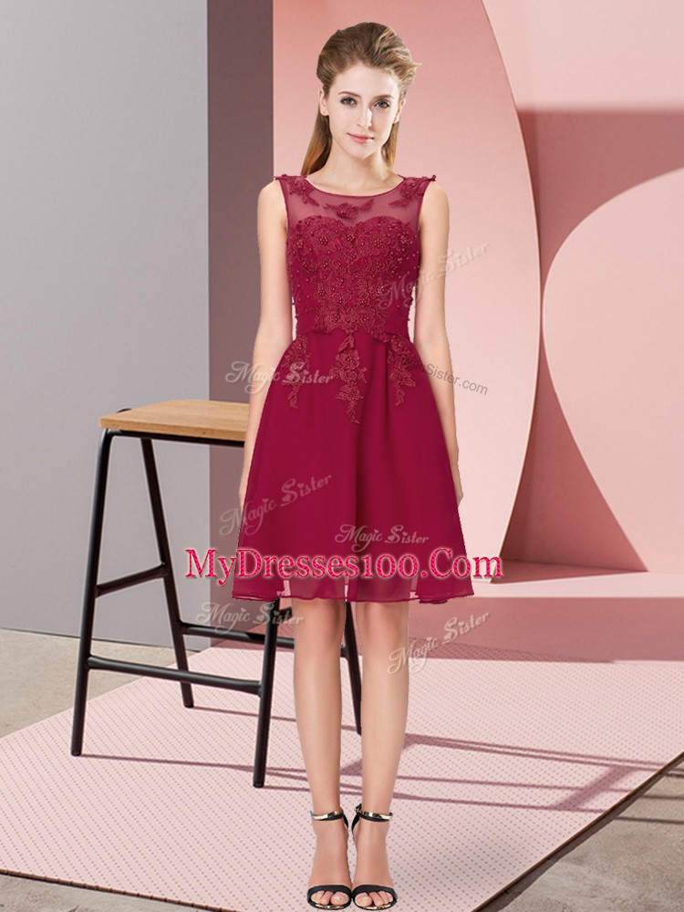 Sleeveless Zipper Knee Length Appliques Court Dresses for Sweet 16