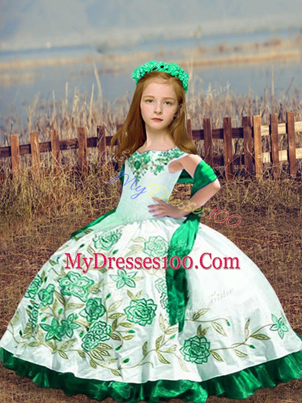 Exquisite White Sleeveless Satin Lace Up Little Girl Pageant Gowns for Wedding Party