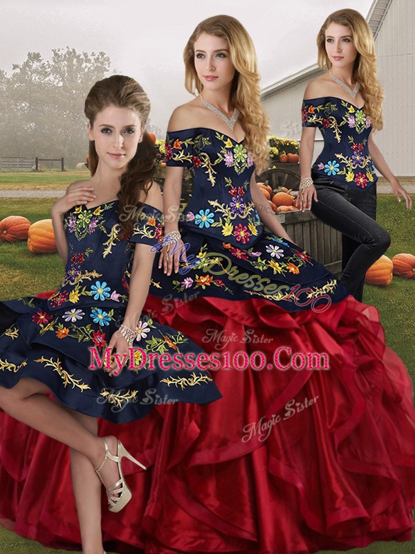 Floor Length Three Pieces Sleeveless Red And Black Quinceanera Gowns Lace Up