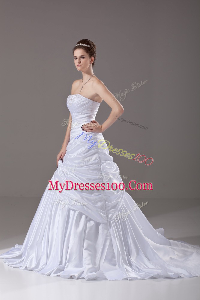 White Sleeveless Beading and Pick Ups and Hand Made Flower Lace Up Wedding Gown