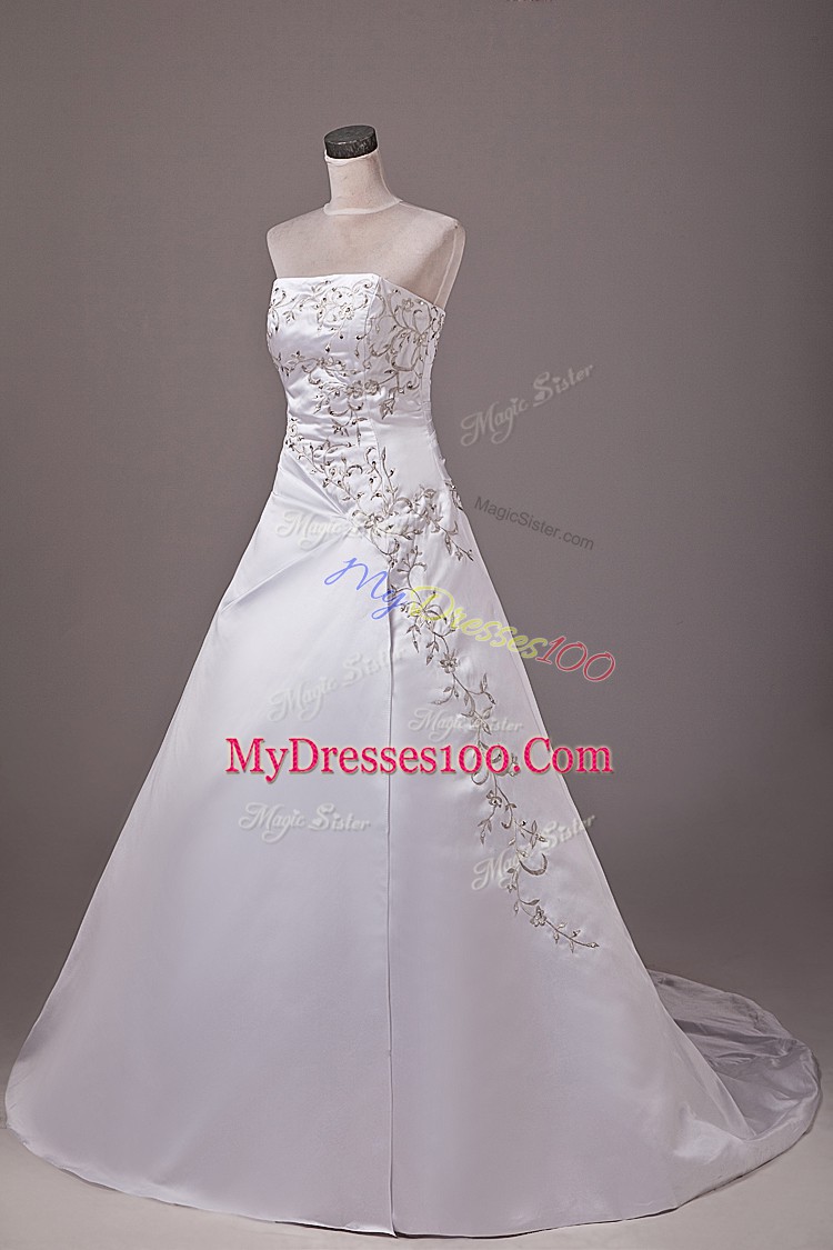 Fancy White Sleeveless Taffeta Brush Train Lace Up Wedding Dresses for Wedding Party