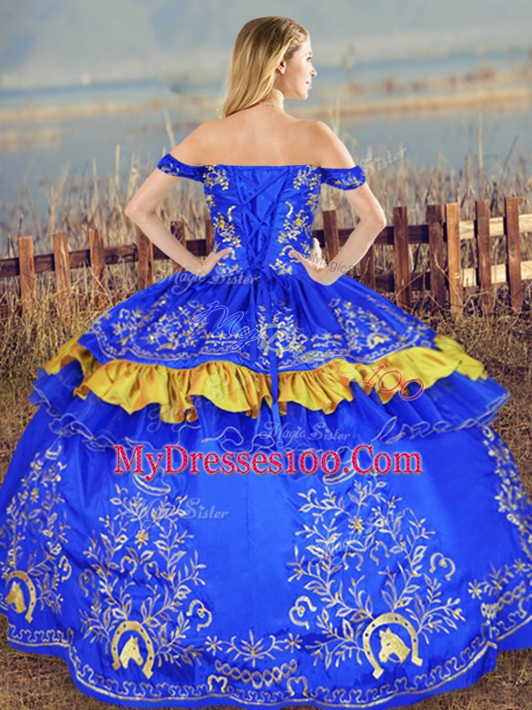 Comfortable Sleeveless Embroidery Lace Up Quinceanera Dress