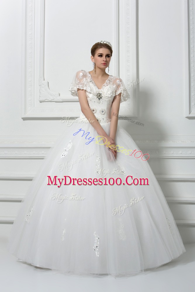 Fitting Tulle Short Sleeves Floor Length Wedding Gowns and Beading and Appliques