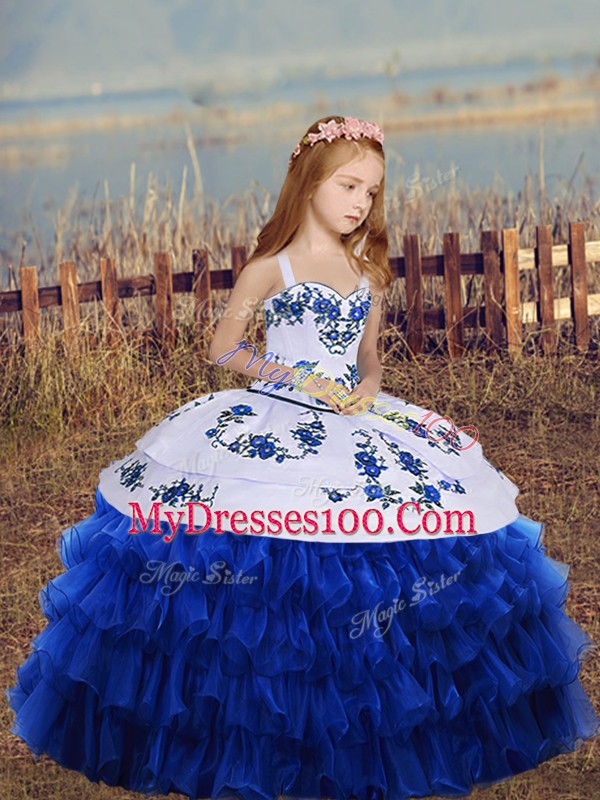 Long Sleeves Embroidery and Ruffled Layers Lace Up Little Girls Pageant Dress
