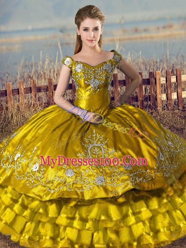 Off The Shoulder Sleeveless Satin Quinceanera Gowns Embroidery and Ruffled Layers Lace Up