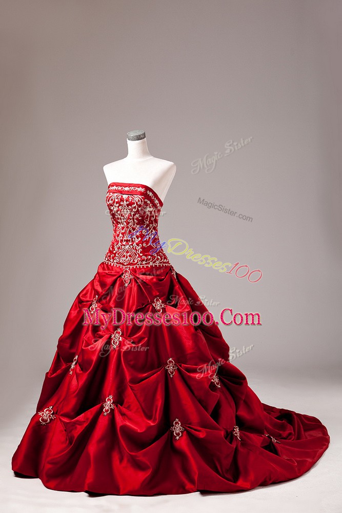 Attractive Sleeveless Beading and Embroidery Lace Up Wedding Dress with Wine Red Brush Train