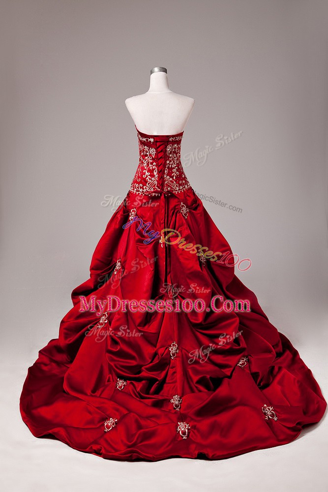 Attractive Sleeveless Beading and Embroidery Lace Up Wedding Dress with Wine Red Brush Train