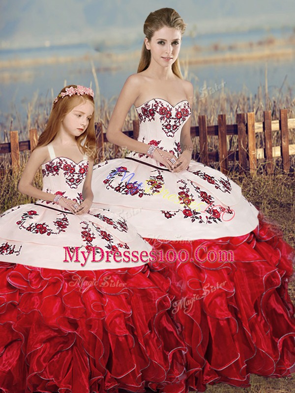 Delicate Sleeveless Lace Up Floor Length Embroidery and Ruffles and Bowknot Quinceanera Dresses