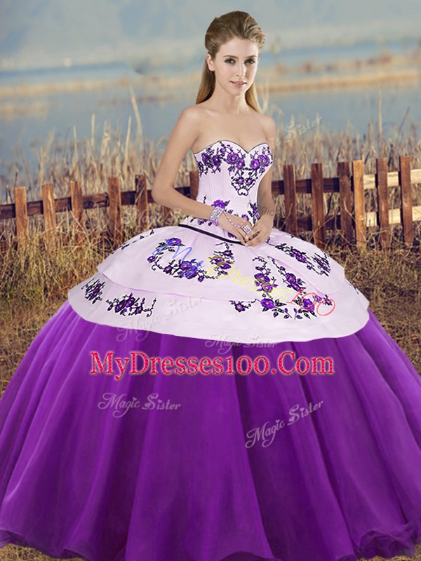 Sumptuous White And Purple 15th Birthday Dress Military Ball and Sweet 16 and Quinceanera with Embroidery and Bowknot Sweetheart Sleeveless Lace Up