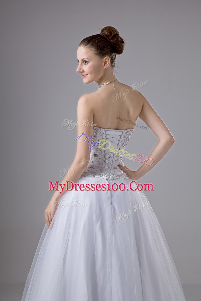 White Lace Up Wedding Dress Beading Sleeveless Floor Length