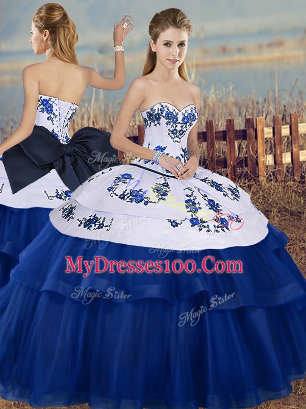Clearance Royal Blue Tulle Lace Up Sweetheart Sleeveless Floor Length 15 Quinceanera Dress Embroidery and Bowknot
