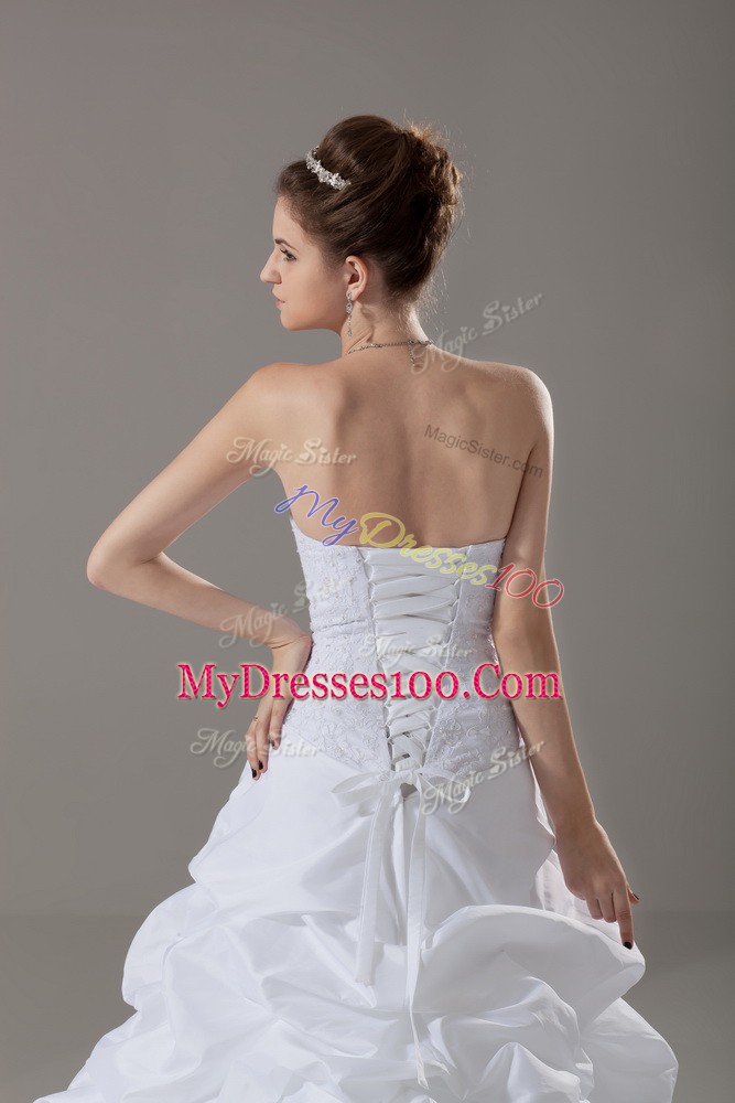 Smart White A-line Taffeta and Tulle Strapless Sleeveless Lace and Pick Ups Lace Up Wedding Gowns Brush Train