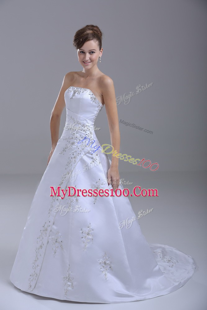 Glorious White Sleeveless Beading Lace Up Wedding Dresses