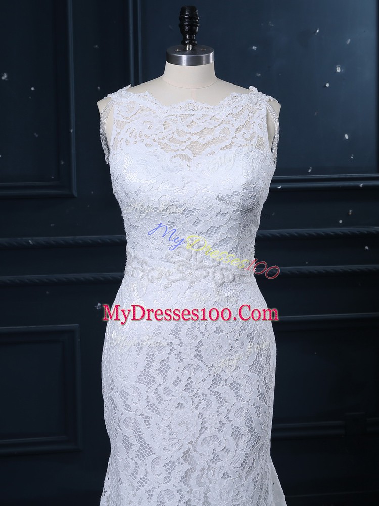 Cheap Sleeveless Lace Backless Wedding Gown with White Brush Train