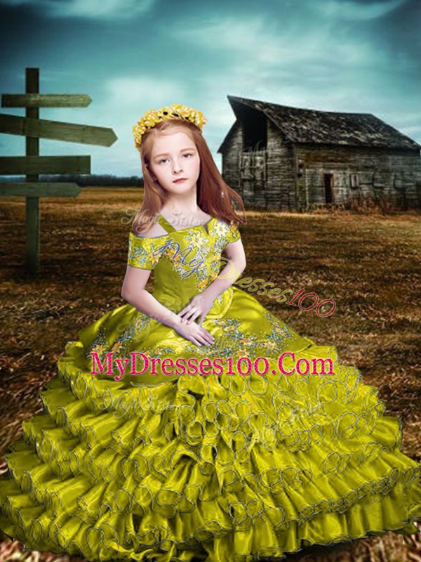 Olive Green Ball Gowns Off The Shoulder Short Sleeves Organza Floor Length Lace Up Embroidery and Ruffled Layers Little Girl Pageant Gowns