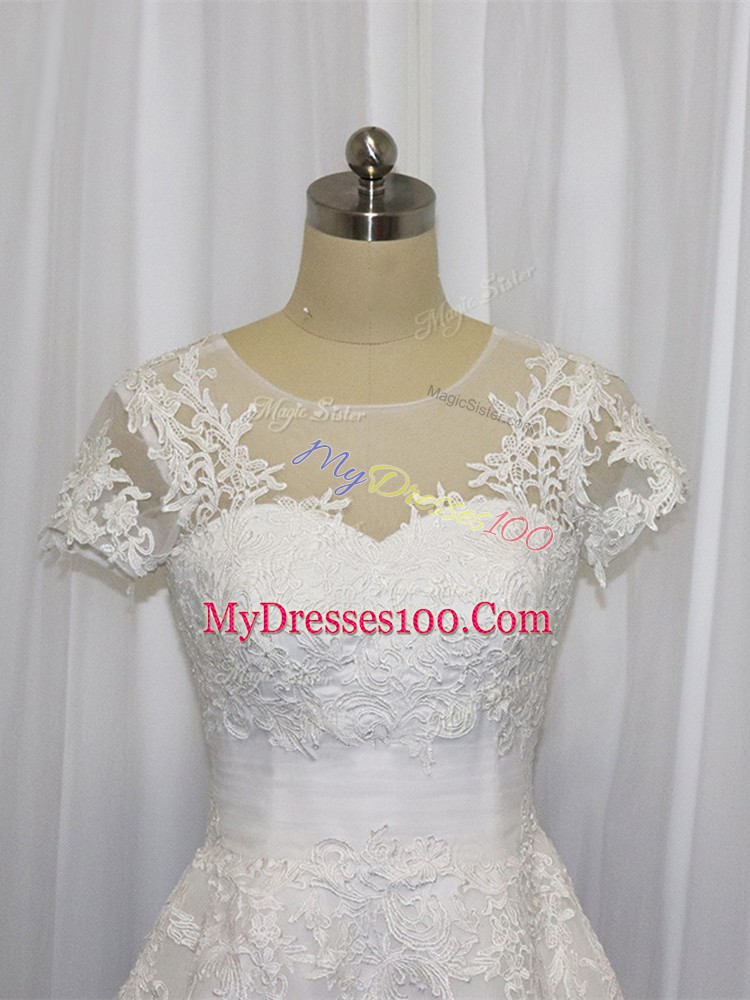 Scoop Short Sleeves Wedding Dress Mini Length Lace White Tulle