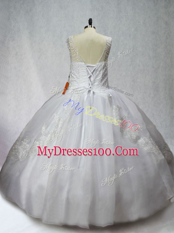 White Scoop Neckline Beading and Appliques Quinceanera Dress Sleeveless Lace Up