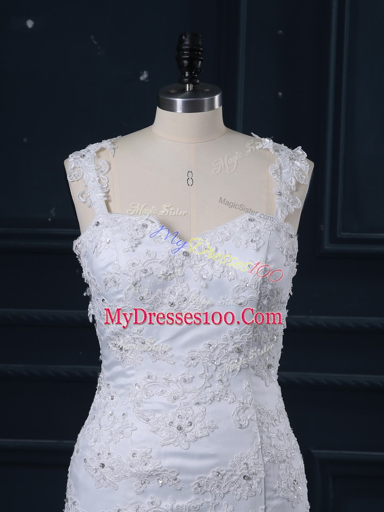 White Sleeveless Tulle Brush Train Side Zipper Wedding Dresses for Wedding Party