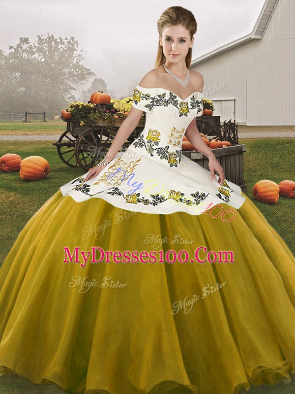 Fashionable Sleeveless Organza Floor Length Lace Up Quinceanera Dresses in Brown with Embroidery