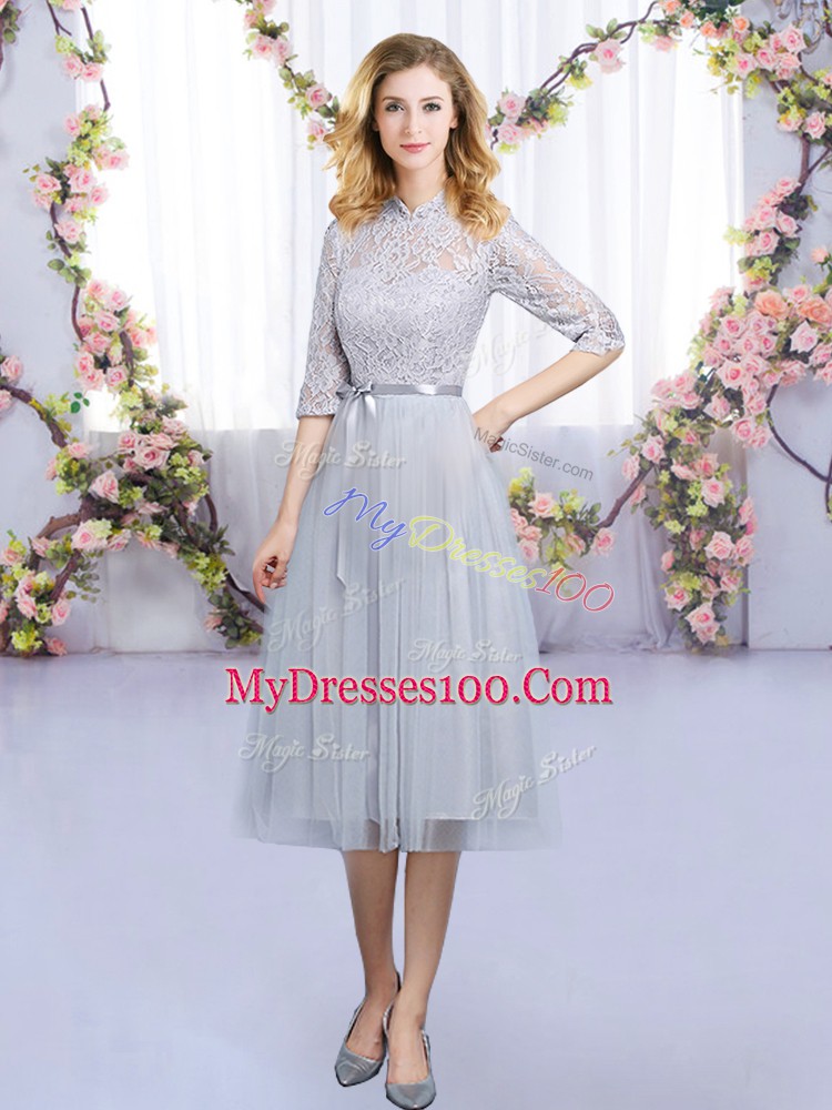 Grey Zipper Court Dresses for Sweet 16 Lace and Belt Half Sleeves Tea Length