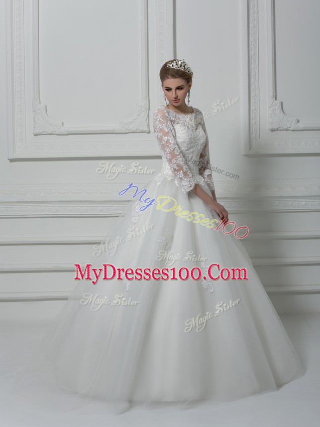 Lace Up Wedding Gowns White for Wedding Party with Beading and Lace Brush Train