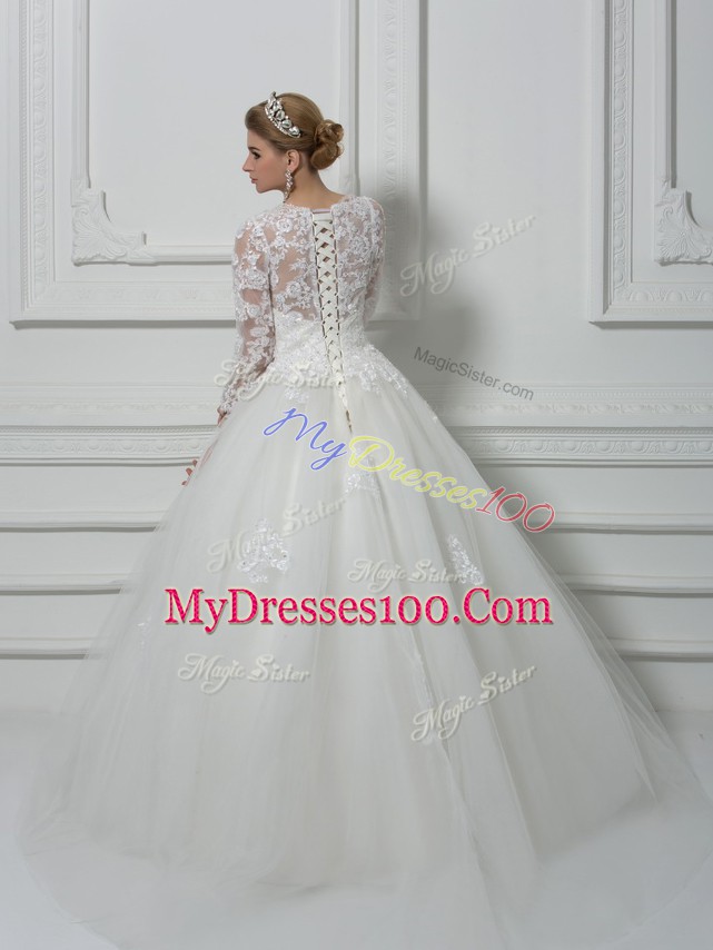 Lace Up Wedding Gowns White for Wedding Party with Beading and Lace Brush Train
