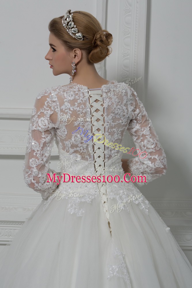 Lace Up Wedding Gowns White for Wedding Party with Beading and Lace Brush Train