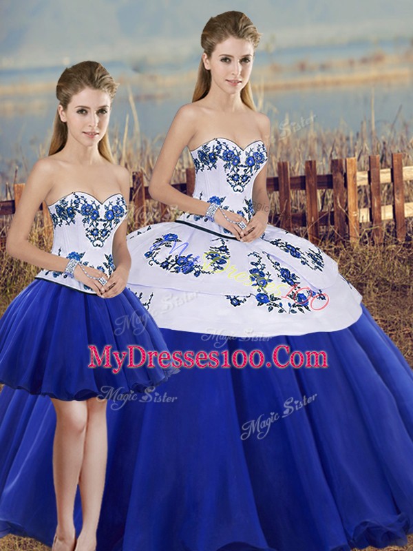 Vintage Royal Blue Sweetheart Lace Up Embroidery and Bowknot Vestidos de Quinceanera Sleeveless