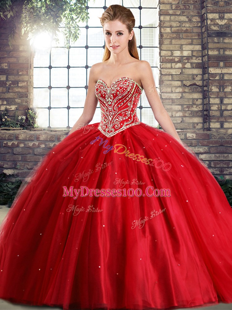 Sleeveless Tulle Brush Train Lace Up Quinceanera Gowns in Red with Beading