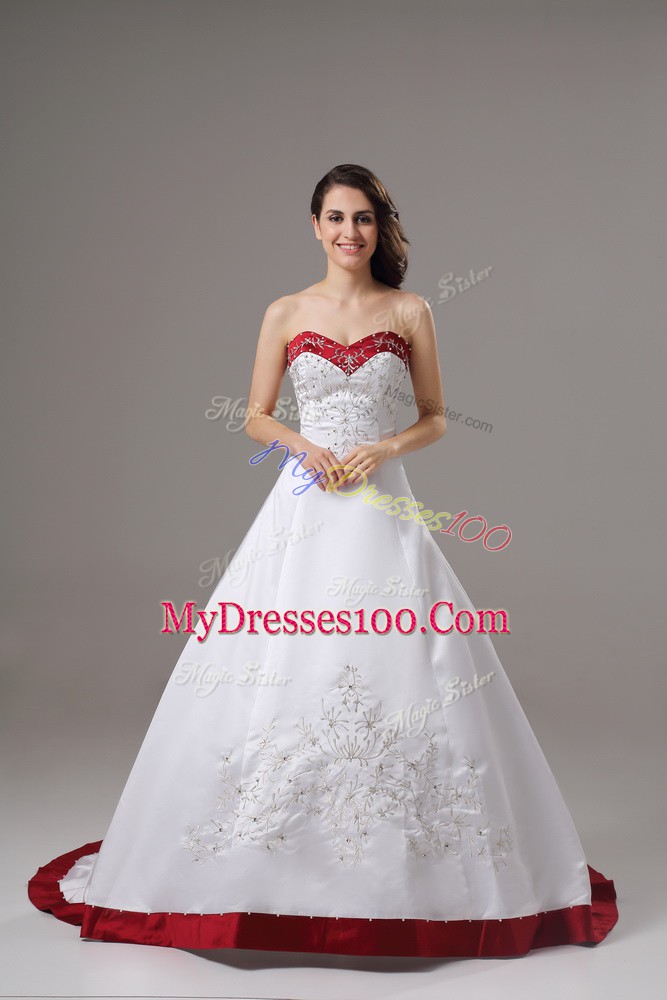 Inexpensive Sleeveless Beading and Embroidery Lace Up Wedding Gown with White Brush Train