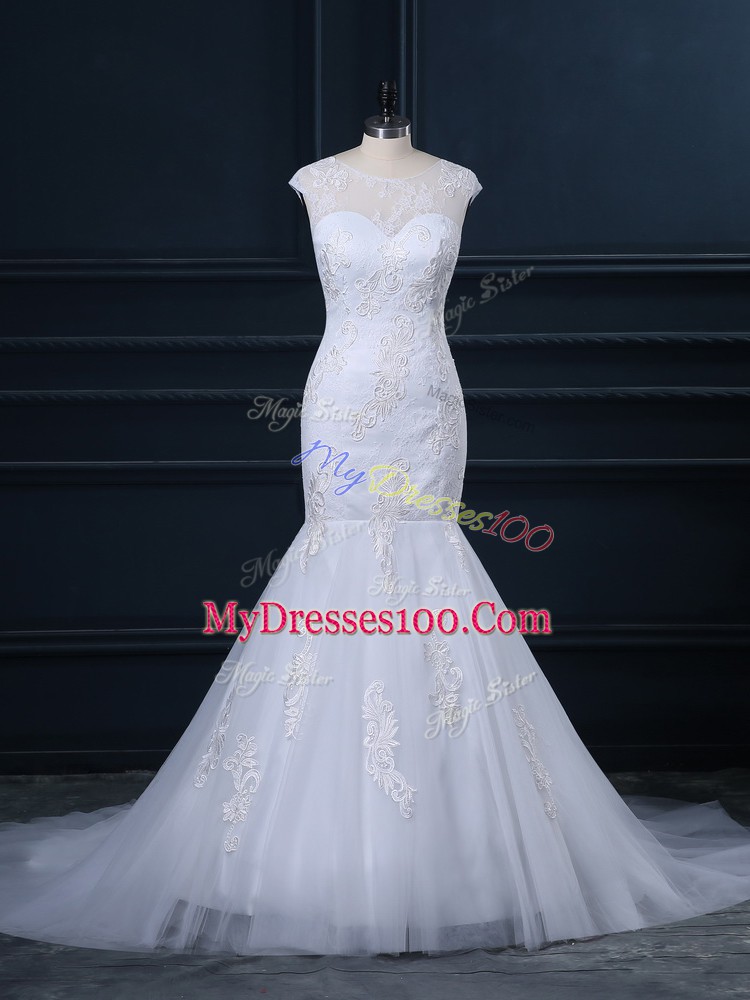 Modest White Mermaid Tulle Scoop Sleeveless Lace Clasp Handle Wedding Gowns Brush Train