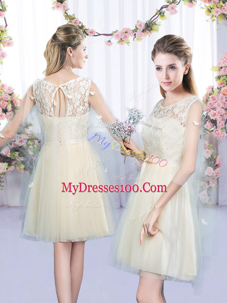 Mini Length Lace Up Bridesmaid Dress Champagne for Wedding Party with Lace and Bowknot