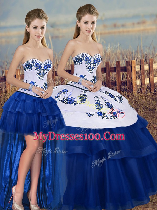 Fabulous Sweetheart Sleeveless Quinceanera Gowns Floor Length Embroidery and Bowknot Royal Blue Tulle