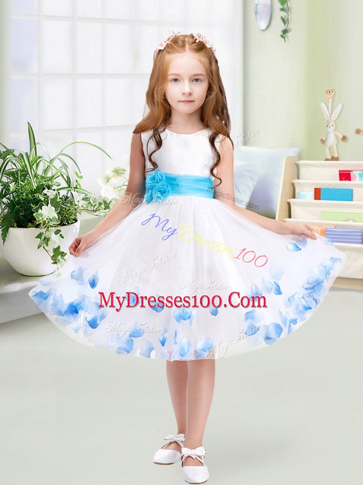 Beautiful White Toddler Flower Girl Dress Wedding Party with Appliques and Belt Scoop Sleeveless Zipper