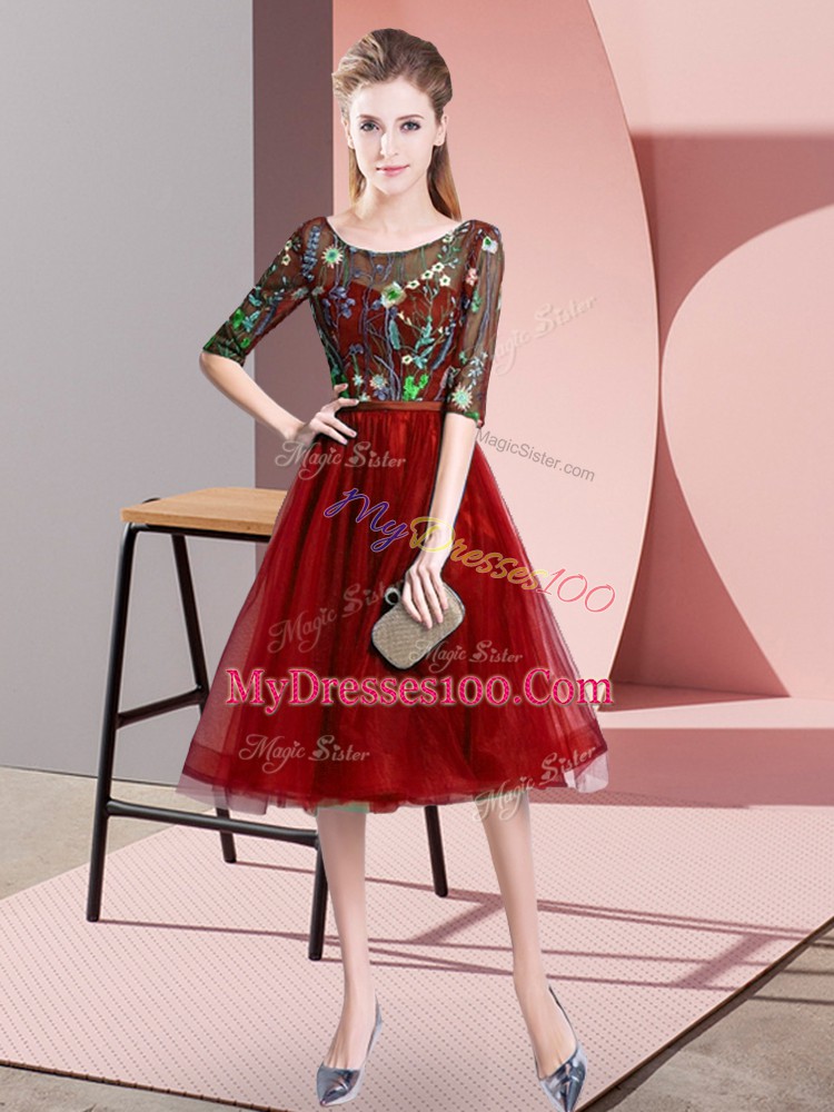 Extravagant Half Sleeves Tulle Knee Length Lace Up Bridesmaid Dresses in Wine Red with Embroidery