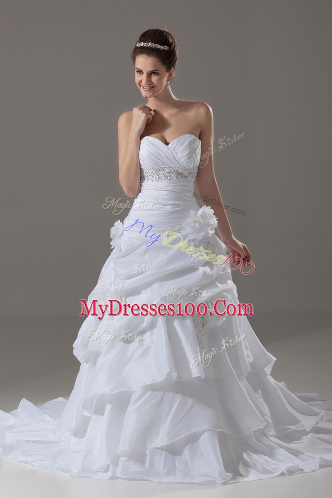 Adorable White Wedding Dresses Wedding Party with Beading and Pick Ups and Hand Made Flower Sweetheart Sleeveless Brush Train Lace Up