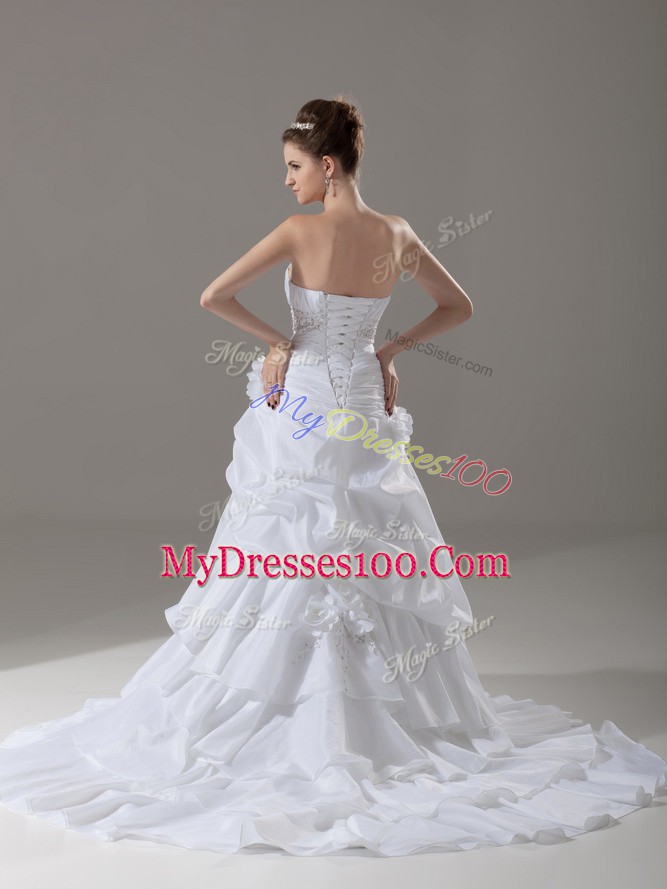Adorable White Wedding Dresses Wedding Party with Beading and Pick Ups and Hand Made Flower Sweetheart Sleeveless Brush Train Lace Up