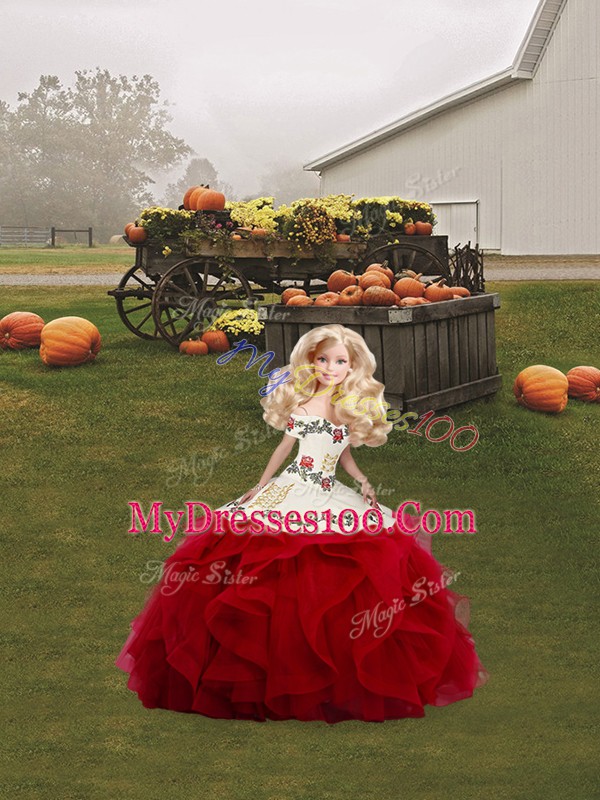 Floor Length Ball Gowns Sleeveless White And Red Quinceanera Gown Lace Up