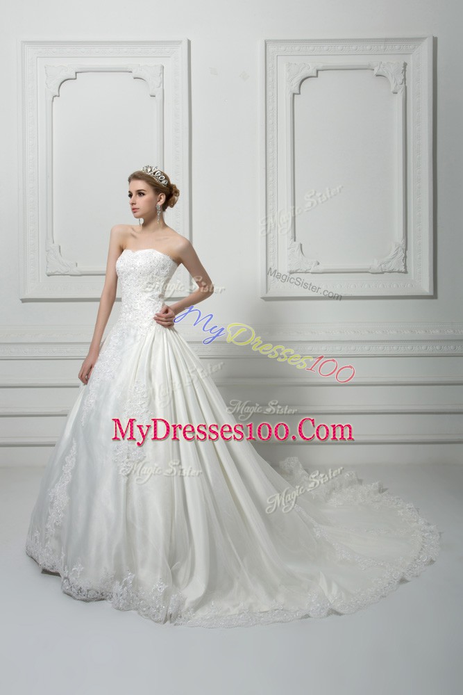 Artistic Court Train Ball Gowns Wedding Gowns White Sweetheart Tulle Sleeveless Lace Up