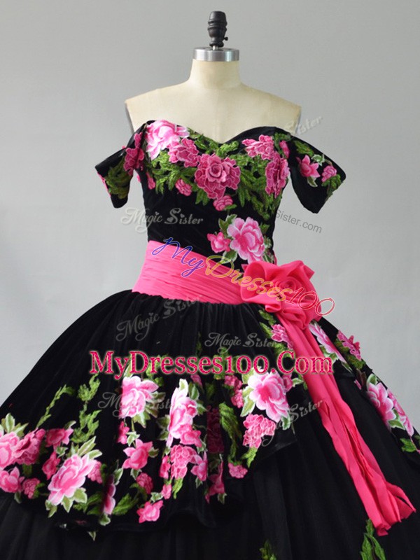 Black Tulle Lace Up Off The Shoulder Sleeveless Quinceanera Dresses Brush Train Embroidery