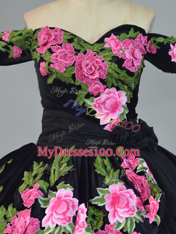Black Tulle Lace Up Off The Shoulder Sleeveless Quinceanera Dresses Brush Train Embroidery