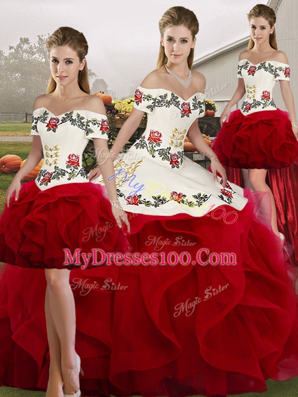Tulle Off The Shoulder Sleeveless Lace Up Embroidery and Ruffles Quinceanera Dresses in White And Red