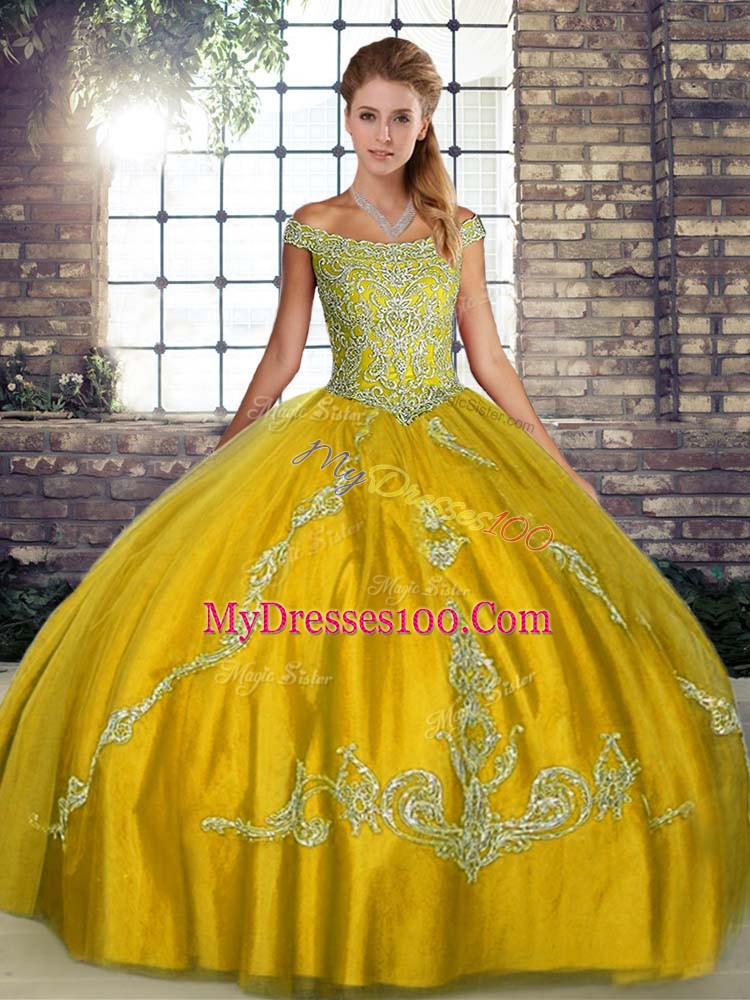 Top Selling Gold Ball Gowns Beading and Embroidery Quinceanera Gown Lace Up Tulle Sleeveless Floor Length