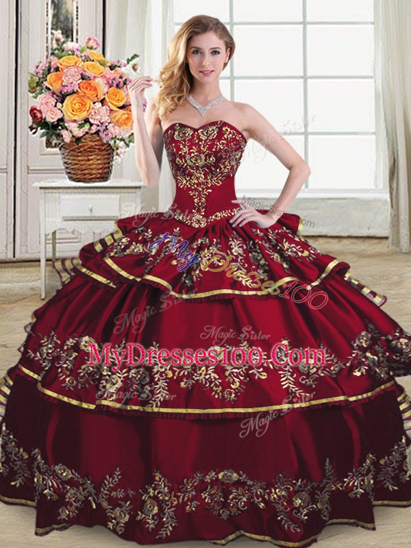 Eye-catching Floor Length Wine Red Bridesmaid Gown Sweetheart Sleeveless Lace Up