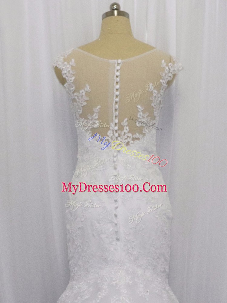 Fantastic White Clasp Handle Bridal Gown Lace Sleeveless Brush Train