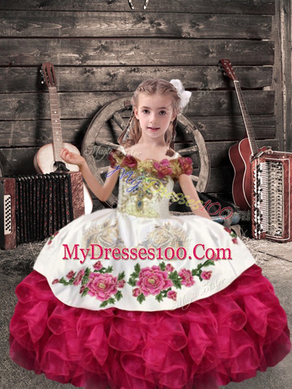 Modern Coral Red Sleeveless Organza Lace Up Little Girl Pageant Gowns for Wedding Party