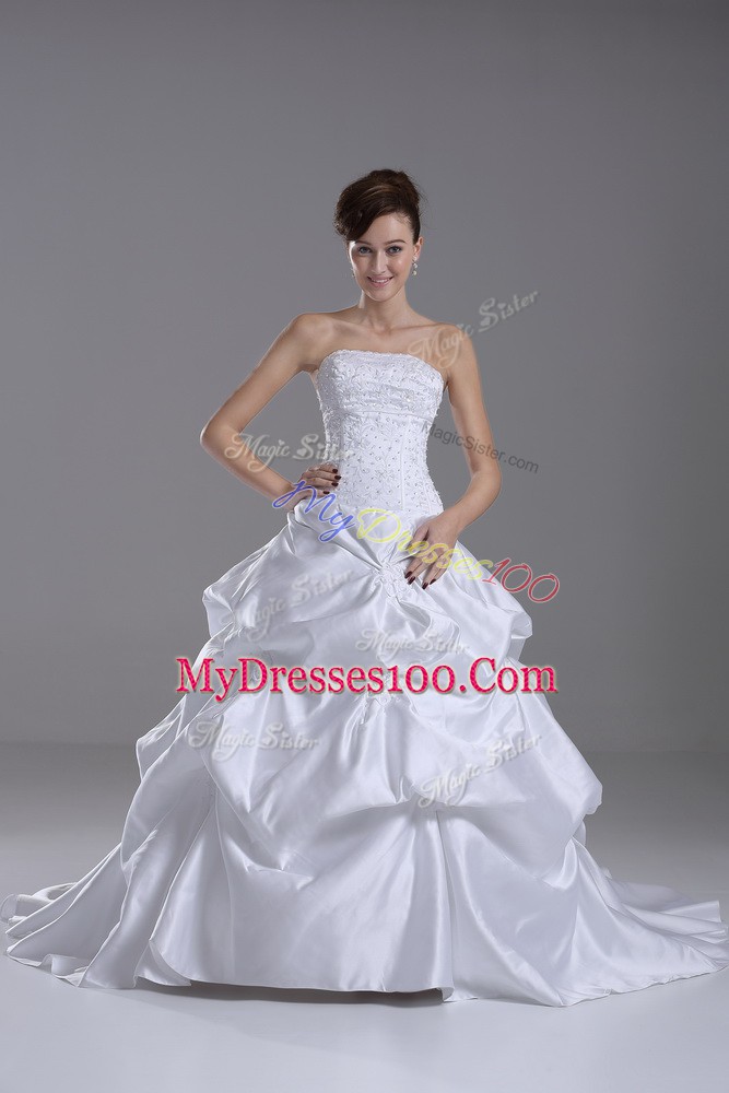 Perfect White Strapless Neckline Beading and Pick Ups Wedding Dress Sleeveless Lace Up