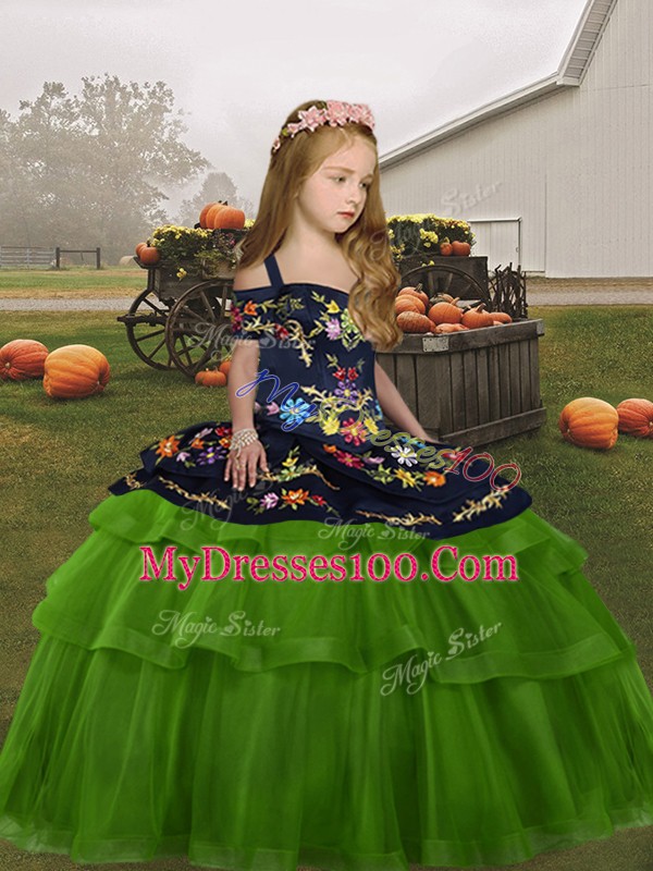 Luxurious Tulle Sleeveless Floor Length Child Pageant Dress and Embroidery